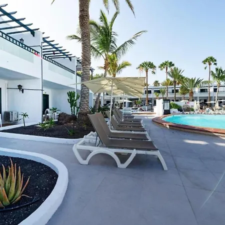 At 50m From The Ocean, With Wifi And Pool, In Puerto Del Carmen Apartamento