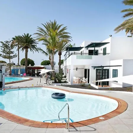 Apartament At 50m From The Ocean, With Wifi And Pool, In Puerto Del Carmen