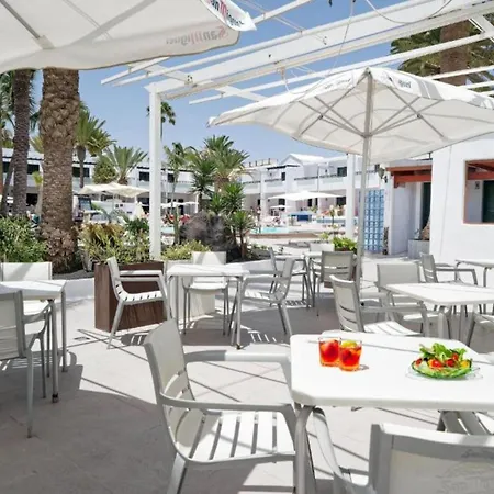 At 50m From The Ocean, With Wifi And Pool, In Puerto Del Carmen